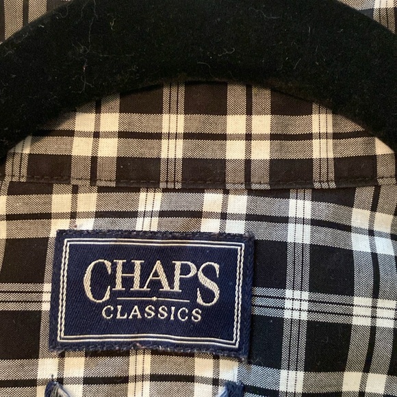 Chaps Classic Button Down Woman’s Shirt XL - Picture 3 of 4